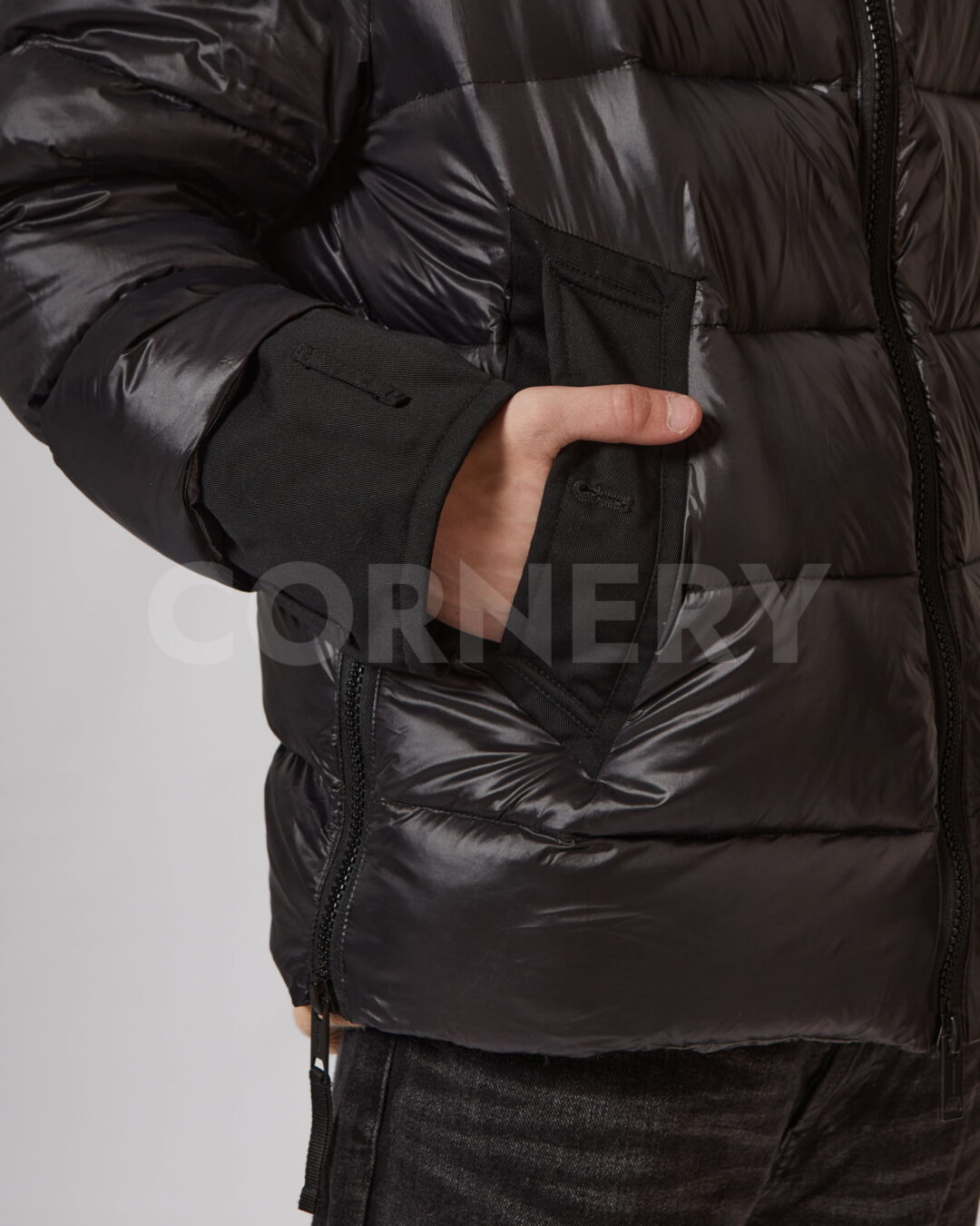 Пуховик Burberry — изображение 9