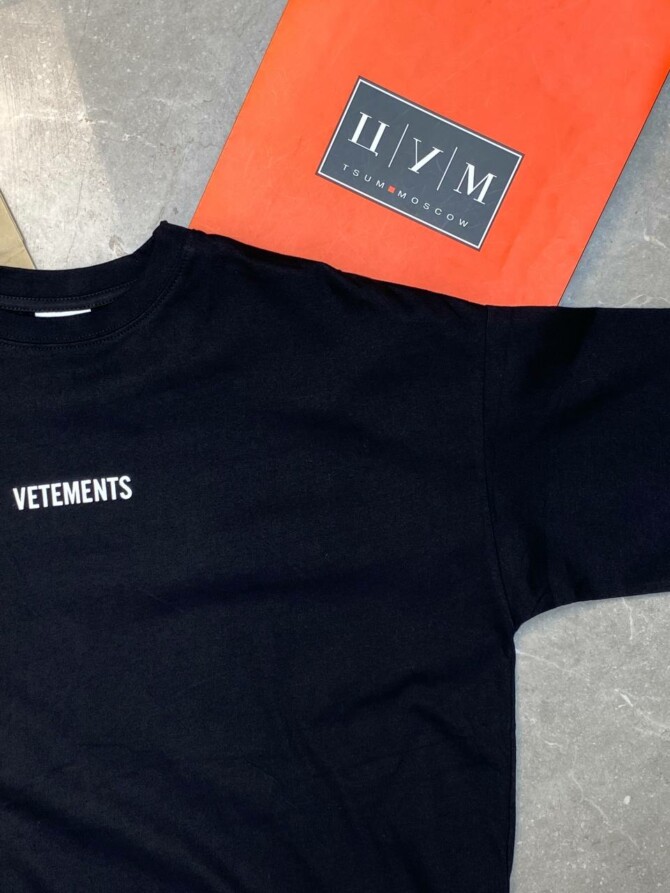 Футболка Vetements Logo — изображение 5