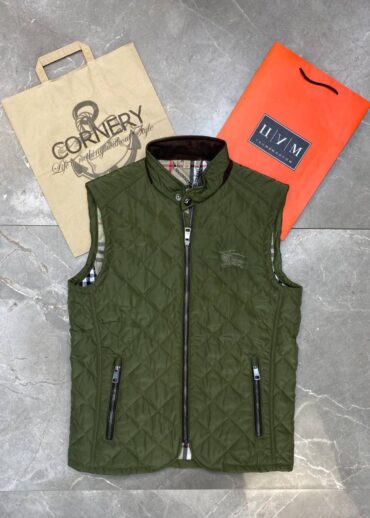 Жилет Burberry