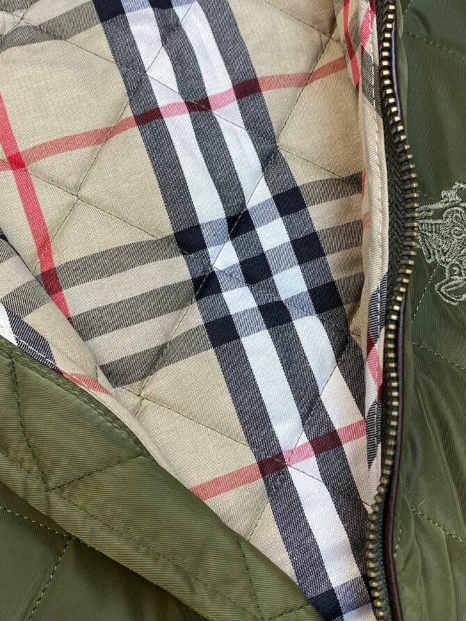 Жилет Burberry — изображение 6
