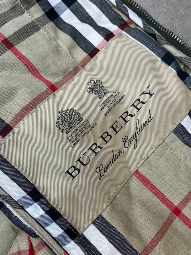 Жилет Burberry — изображение 5