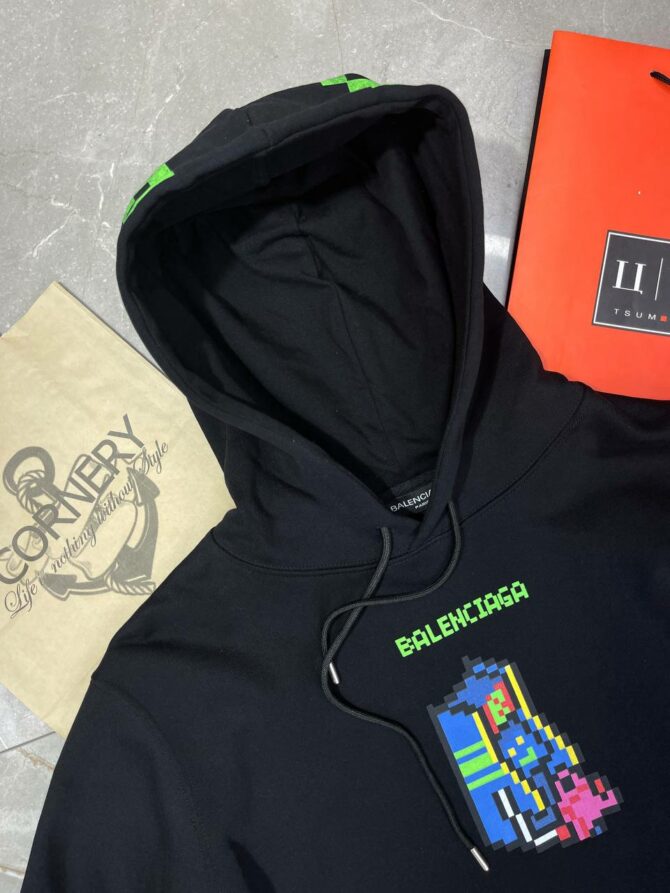 Худи Balenciaga — изображение 3
