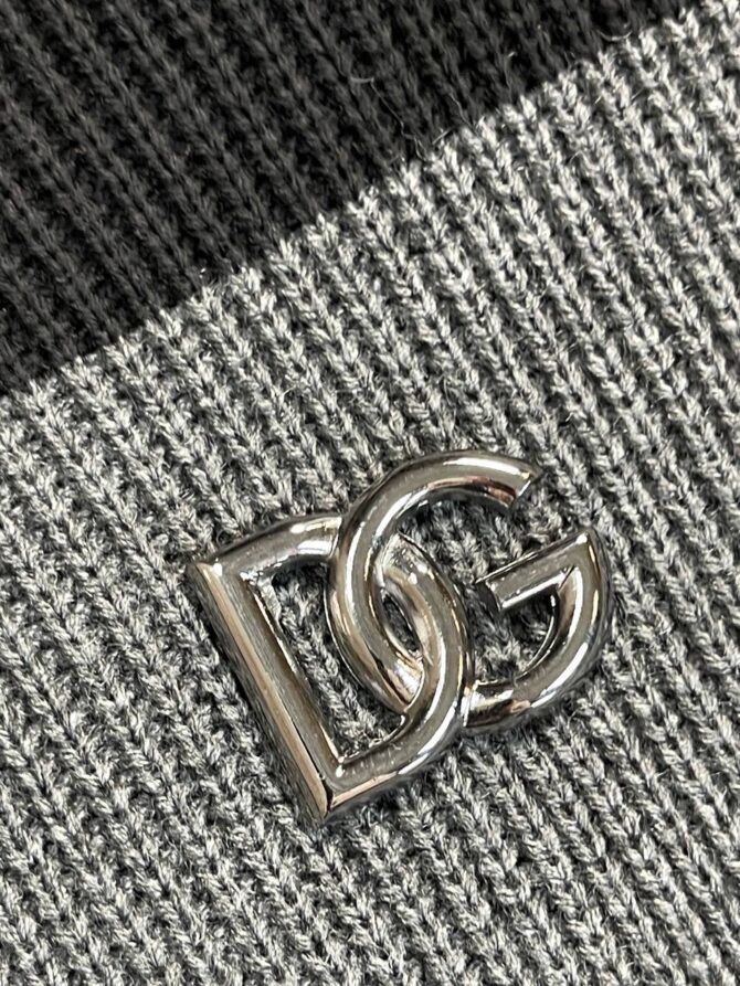 Свитер Dolce & Gabbana — изображение 7