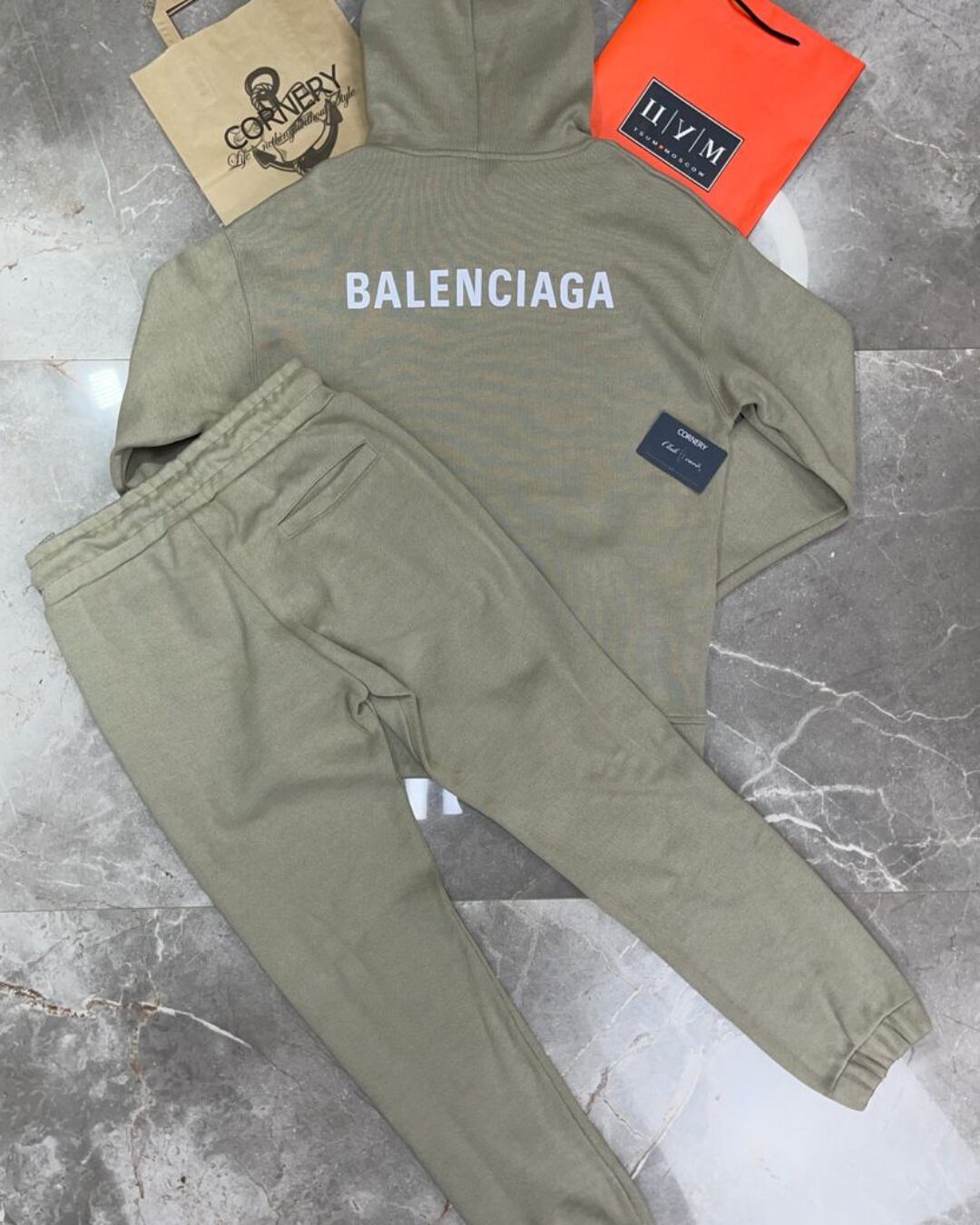Спортивный Костюм Balenciaga — изображение 2