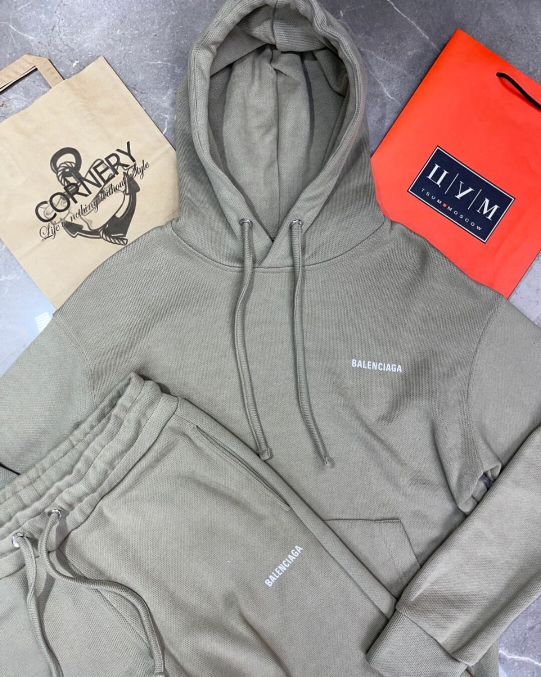 Спортивный Костюм Balenciaga — изображение 3