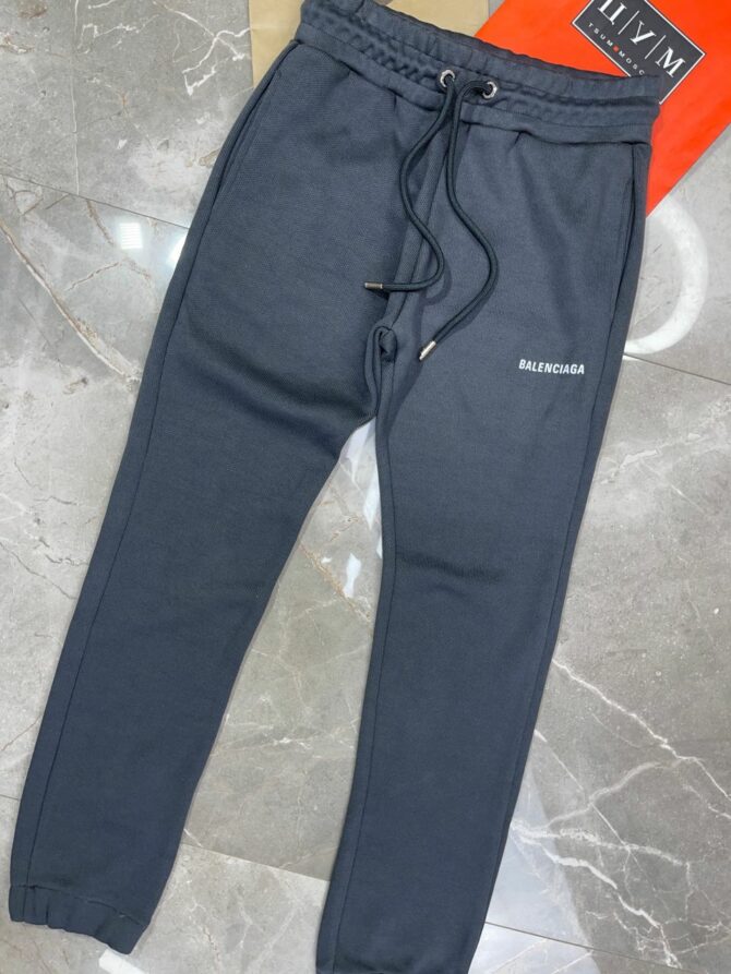 Спортивные Штаны Balenciaga — изображение 3