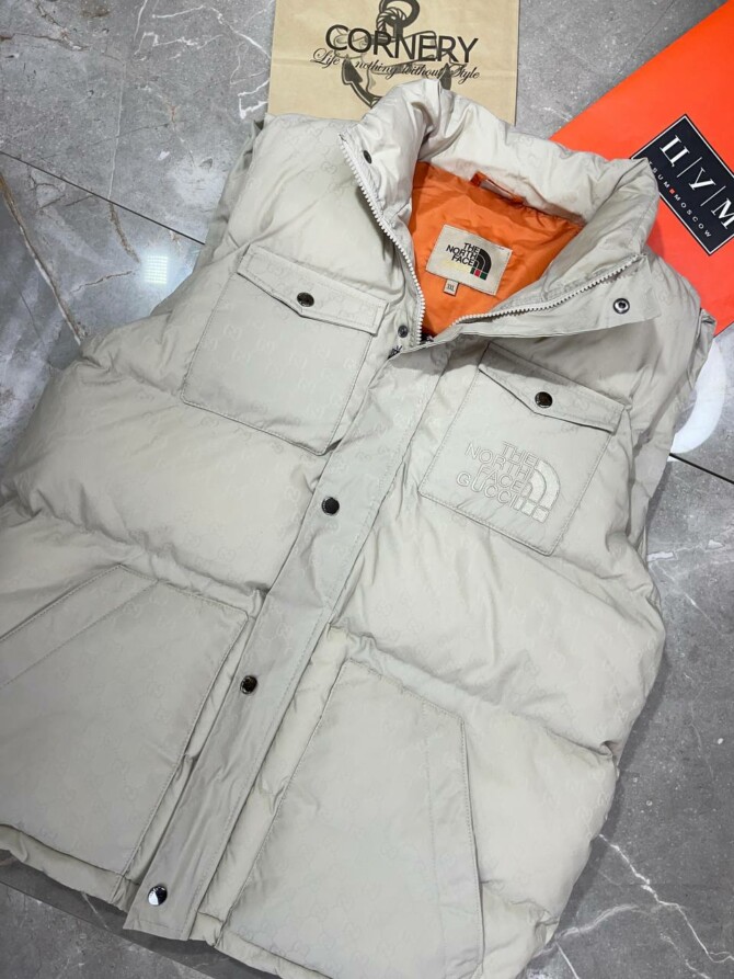 Жилет The North Face x Gucci — изображение 8