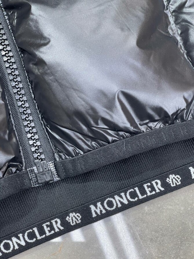 Куртка Moncler — изображение 3
