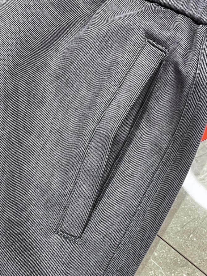 Спортивные штаны Louis Vuitton — изображение 4