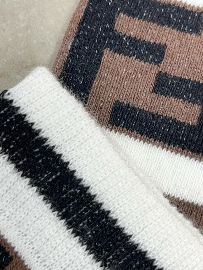 Носки Fendi — изображение 4