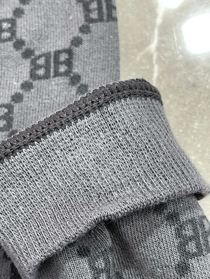 Носки Balenciaga — изображение 3