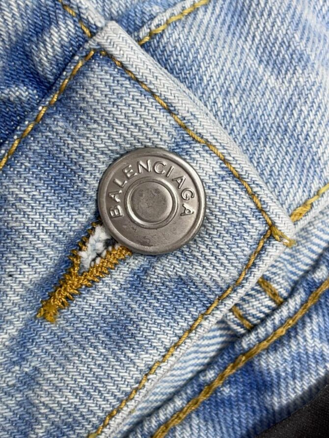 Джинсы Balenciaga — изображение 7