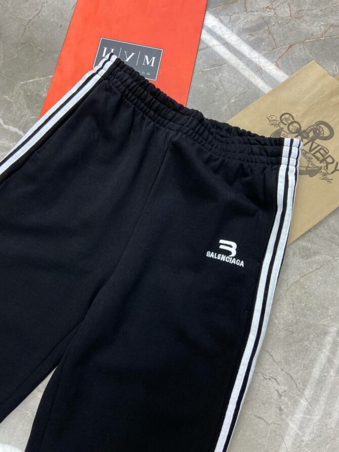 Спортивные Штаны Balenciaga x Adidas — изображение 4