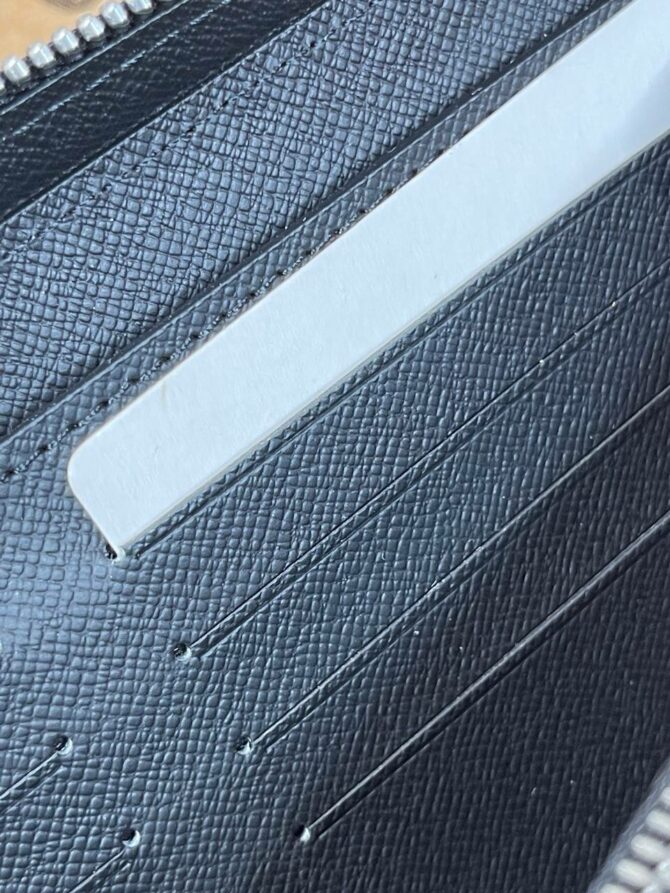 Портмоне Louis Vuitton — изображение 9