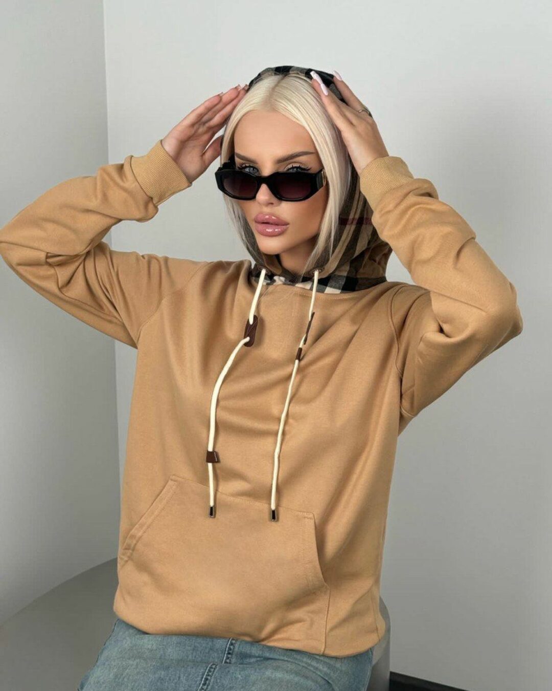 Худи Burberry