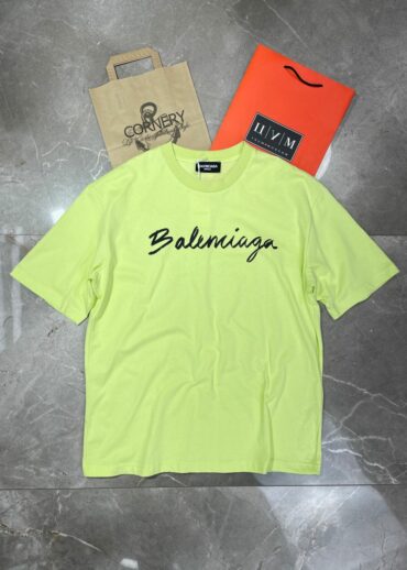 Футболка Balenciaga