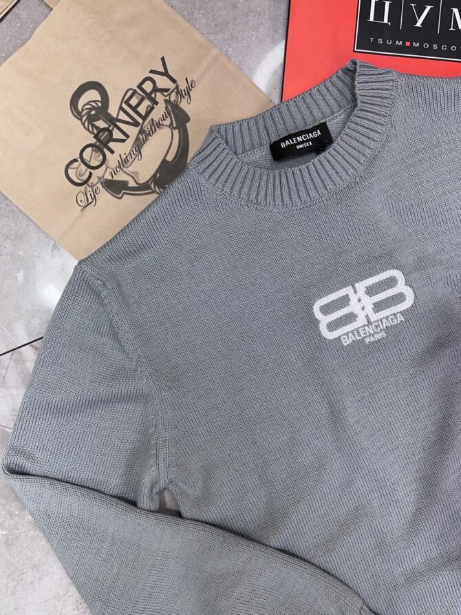 Свитер Balenciaga — изображение 3