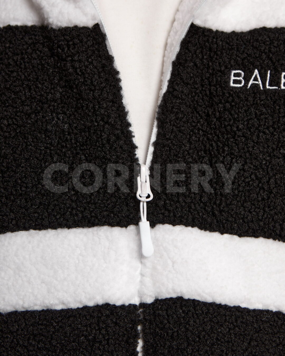 Куртка Balenciaga — изображение 8