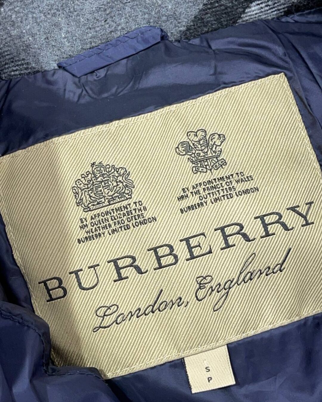 Куртка Burberry — изображение 7
