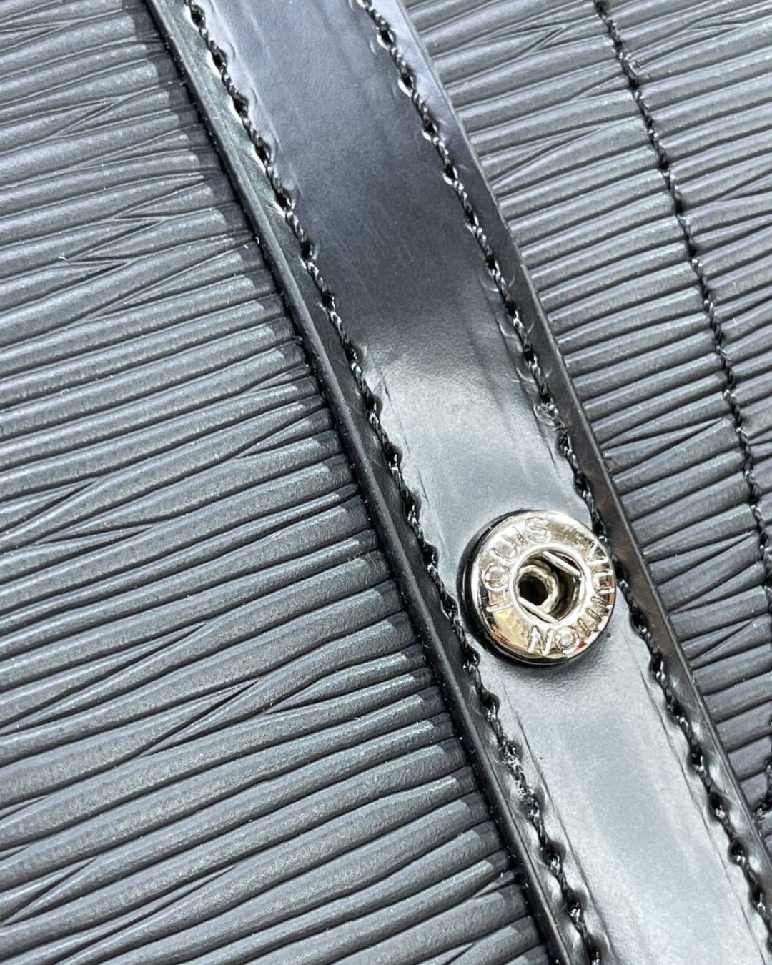 Рюкзак Louis Vuitton — изображение 9