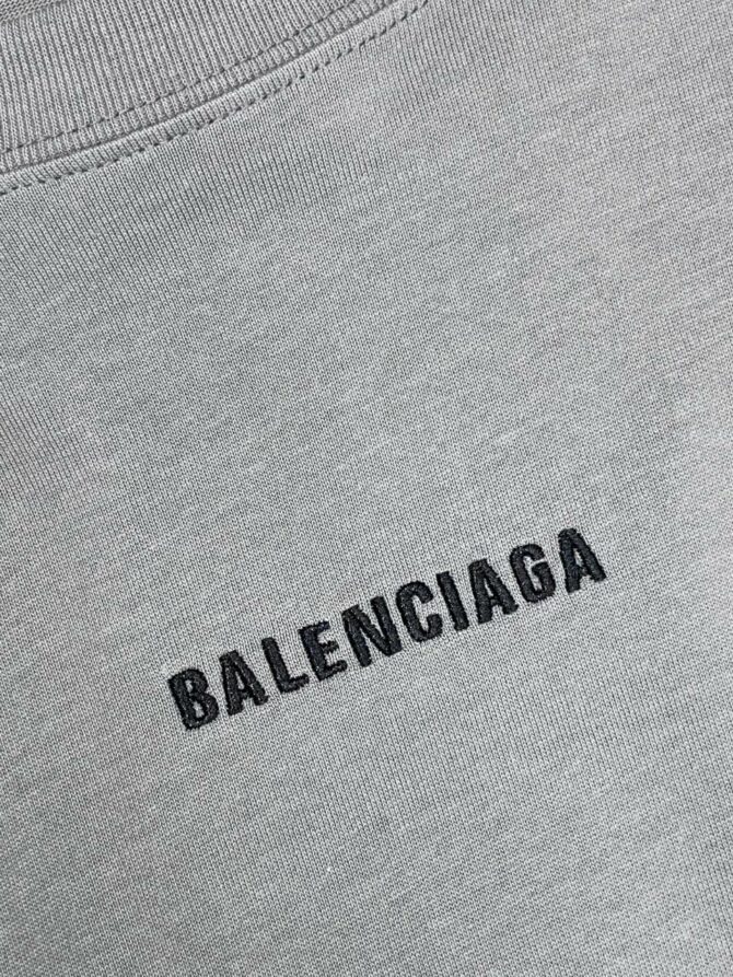 Футболка Balenciaga — изображение 5