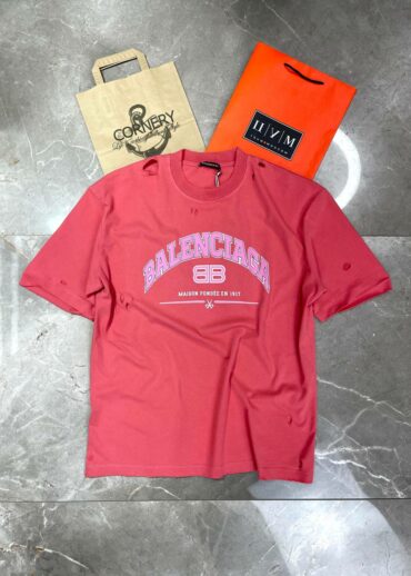 Футболка Balenciaga