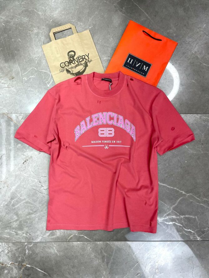 Футболка Balenciaga