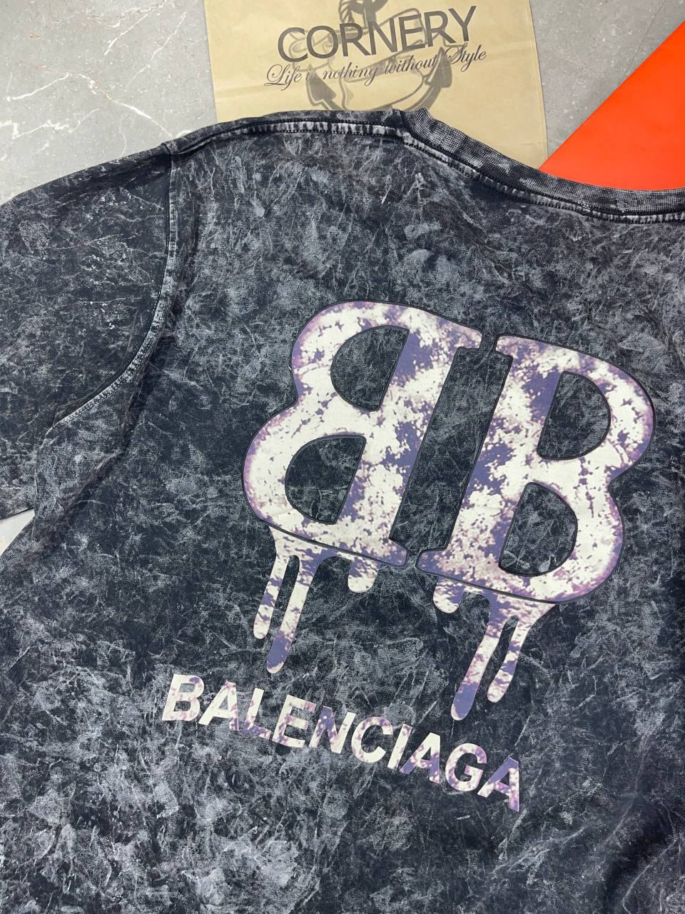 Футболка Balenciaga — фото 8