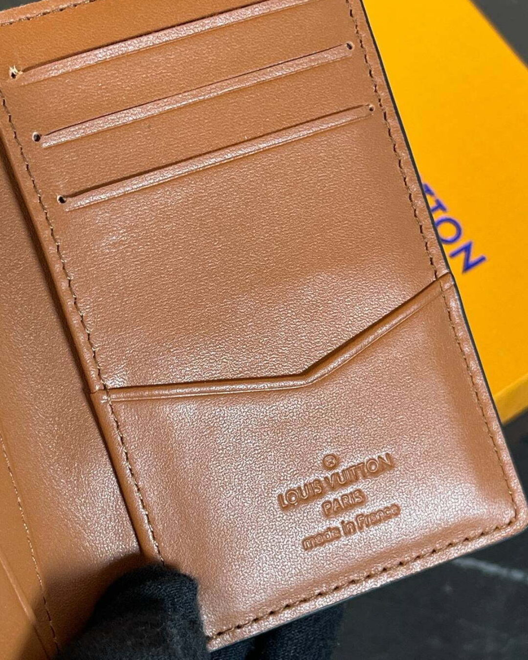 Картхолдер Louis Vuitton — изображение 7