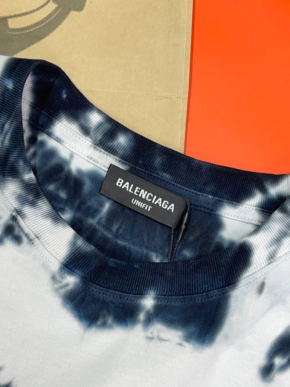 Футболка Balenciaga — фото 6