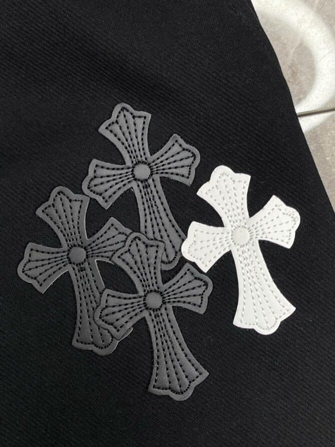 Спортивные штаны Chrome Hearts — изображение 4