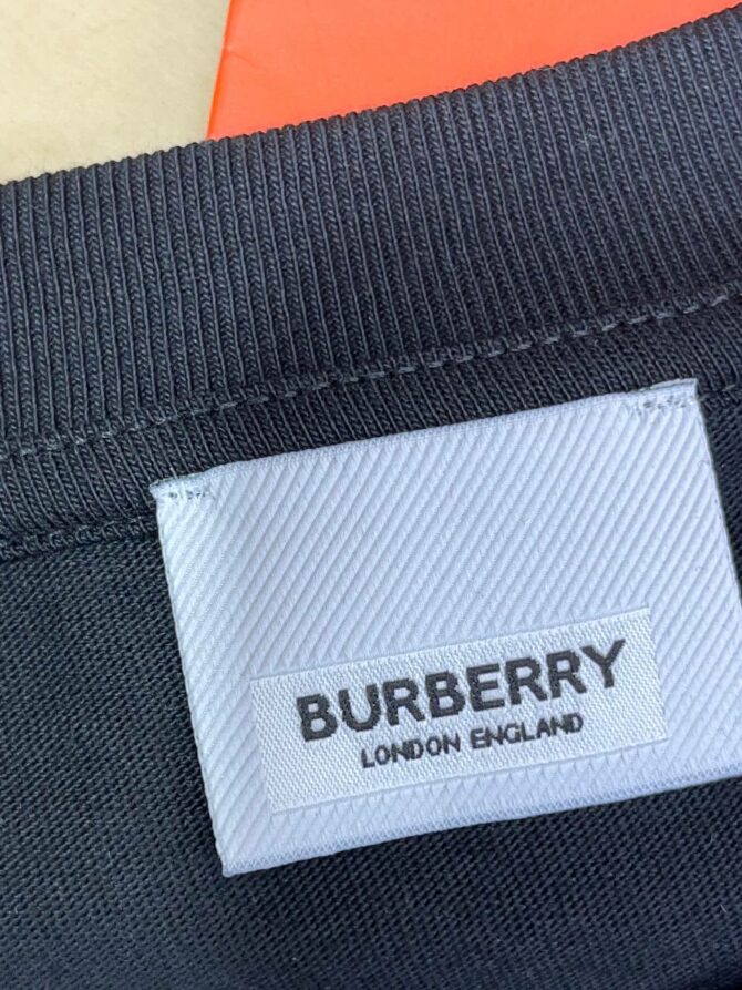 Футболка Burberry — изображение 6