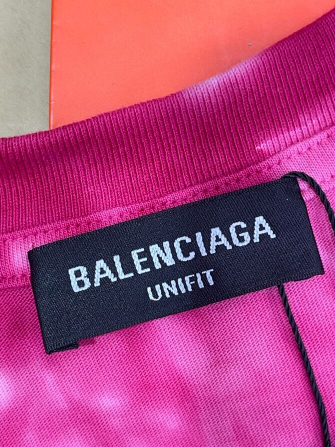 Футболка Balenciaga — изображение 9