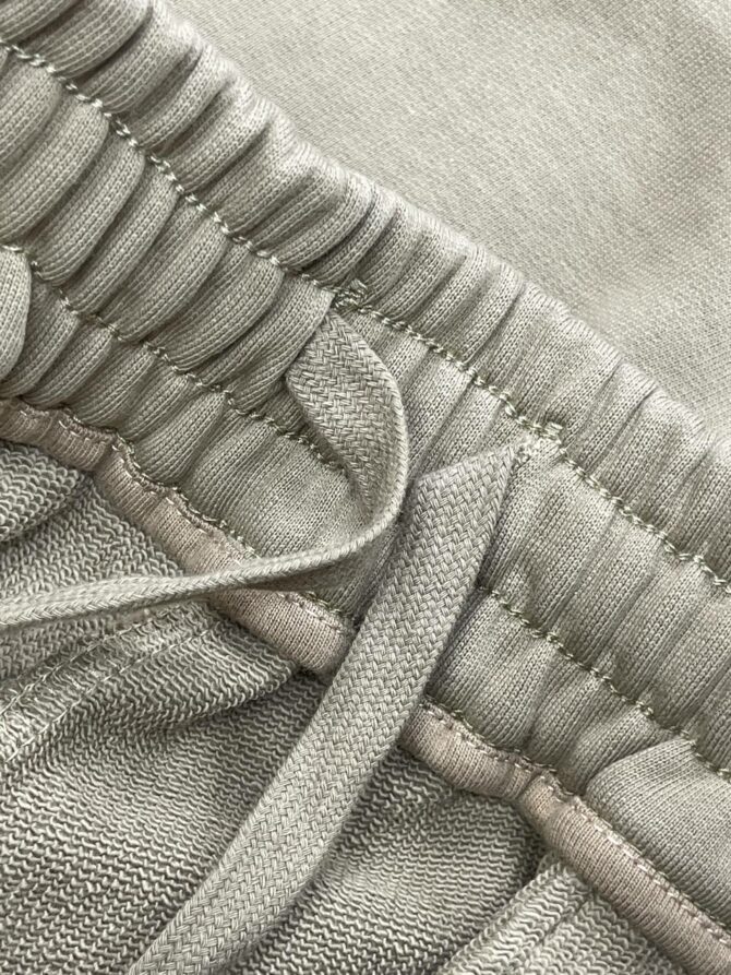 Спортивные штаны Balenciaga — изображение 5