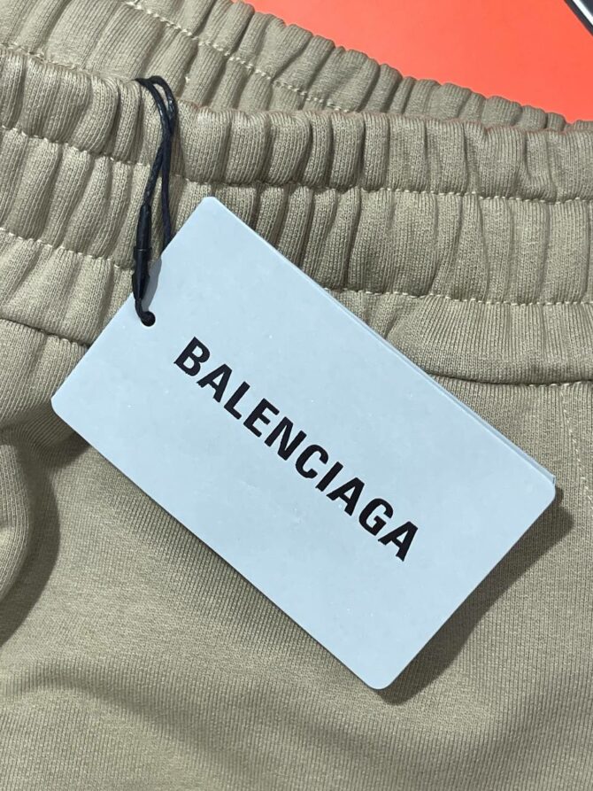 Спортивные штаны Balenciaga — изображение 8