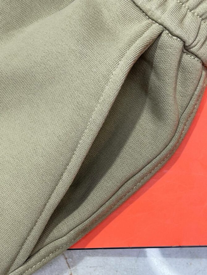 Спортивные штаны Balenciaga — изображение 9