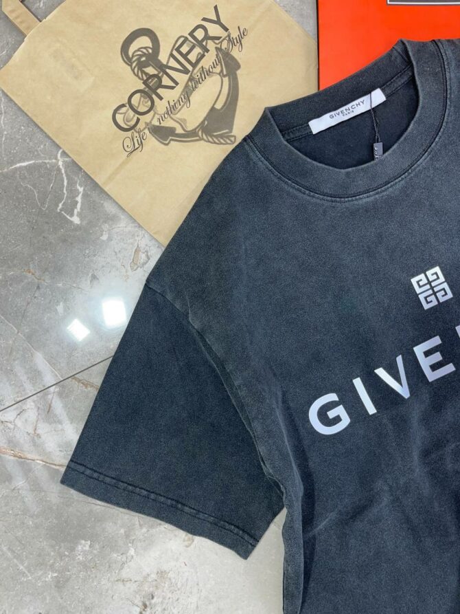 Футболка Givenchy — изображение 3