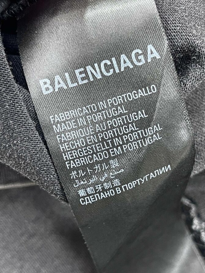 Футболка Balenciaga — изображение 7