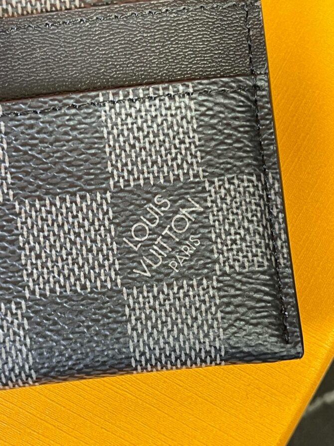 Картхолдер Louis Vuitton — изображение 4