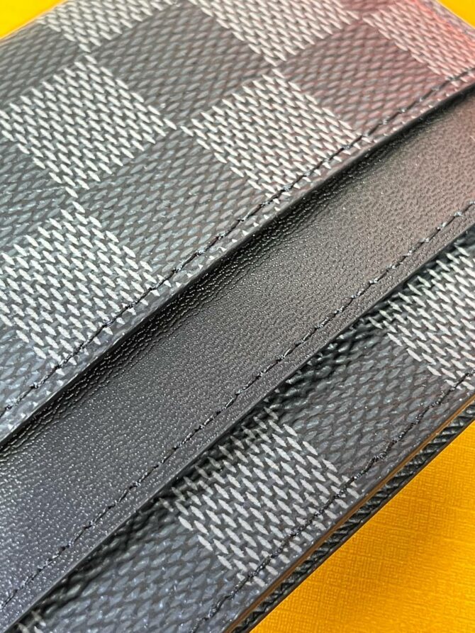 Картхолдер Louis Vuitton — изображение 5