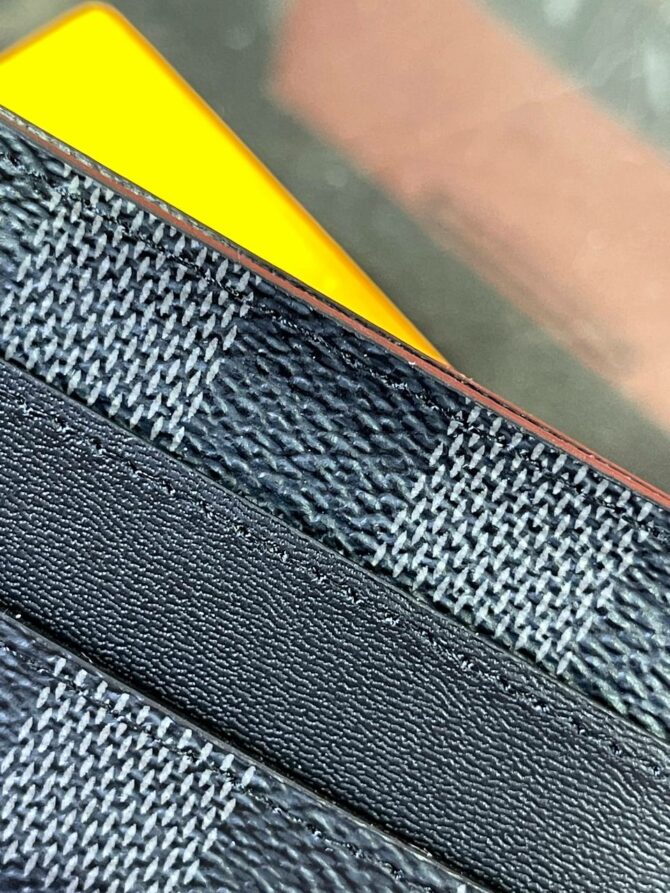 Картхолдер Louis Vuitton — изображение 8