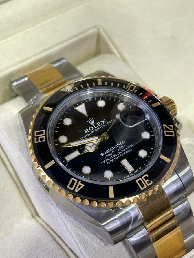 Часы Rolex Submariner Date — изображение 2
