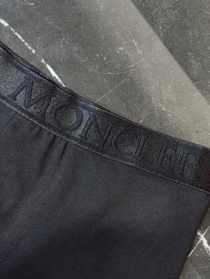 Трусы Moncler — изображение 3