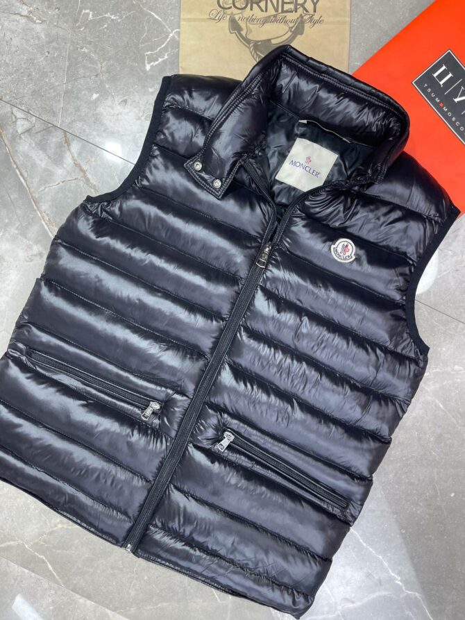 Жилет Moncler — изображение 6