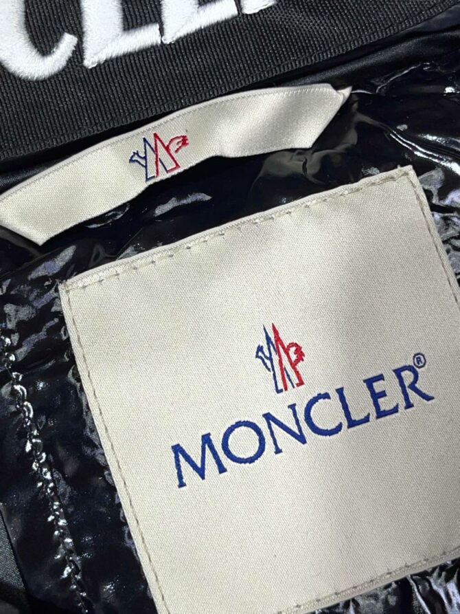 Жилет Moncler — изображение 7