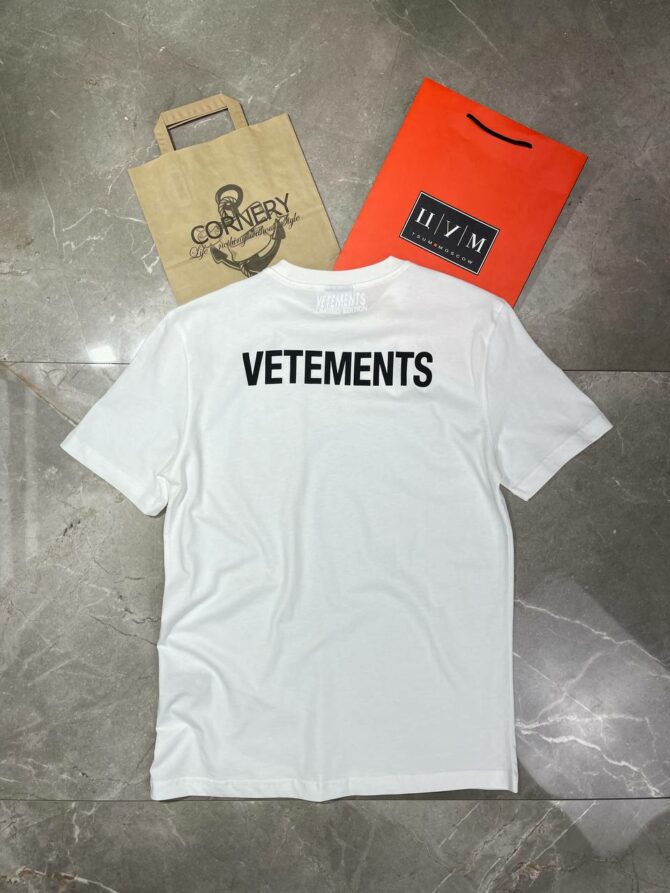 Футболка Vetements — изображение 10