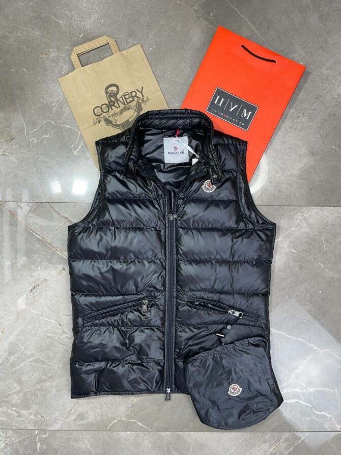 Жилет Moncler