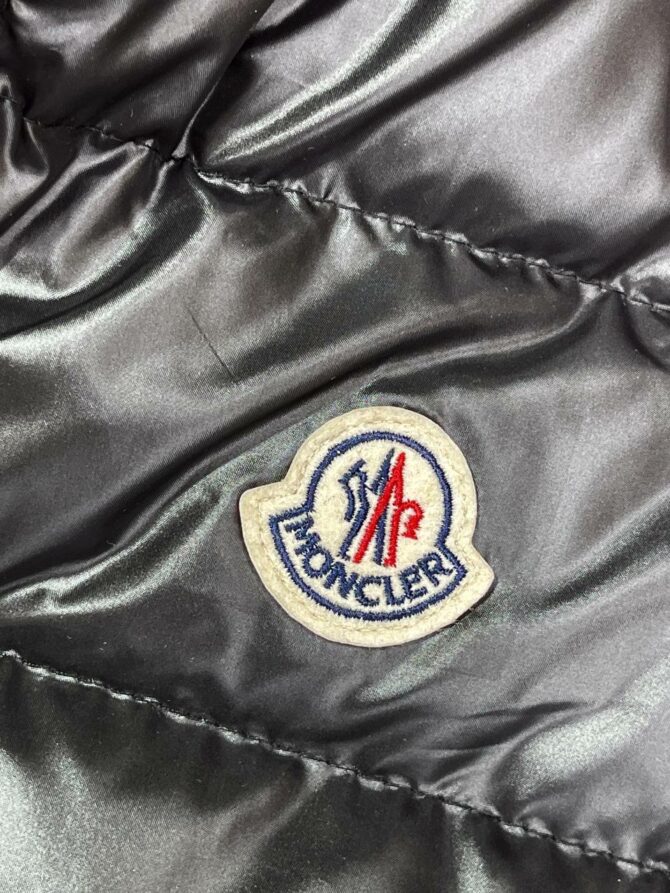 Жилет Moncler — изображение 5