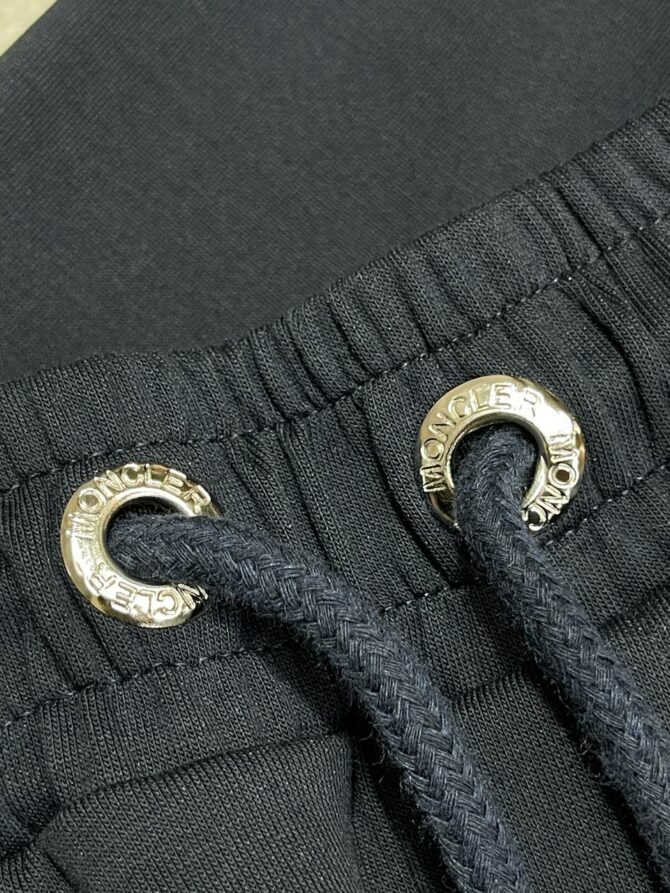 Спортивный костюм Moncler — изображение 4