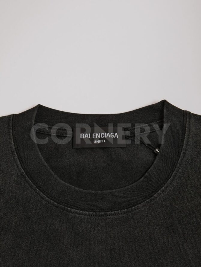Футболка Balenciaga — изображение 7